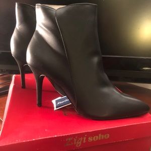 Black anklet booties